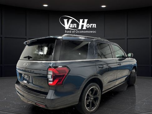 Used 2024 Ford Expedition Limited AWD/4WD image 7