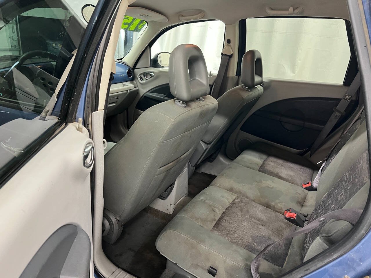 Used 2006 Chrysler PT Cruiser Touring FWD image 9