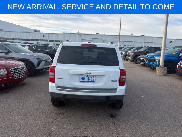 Used 2016 Jeep Patriot High Altitude AWD/4WD image 17