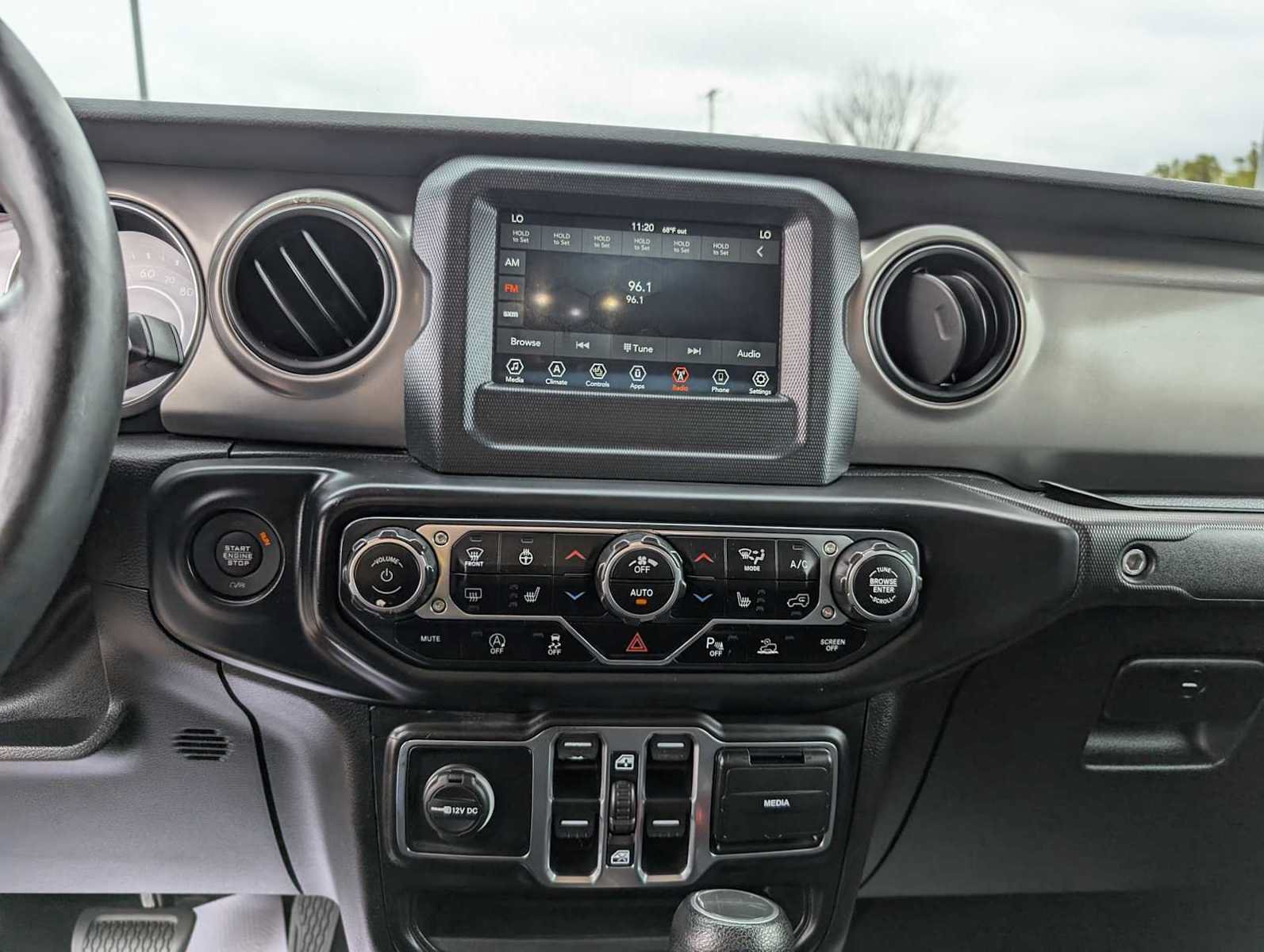 Used 2020 Jeep Gladiator Sport w/ Quick Order Package 24S AWD/4WD image 33