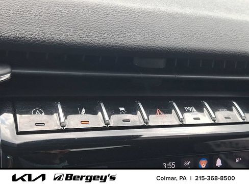 Used 2023 Jeep Grand Cherokee L Laredo AWD/4WD image 29