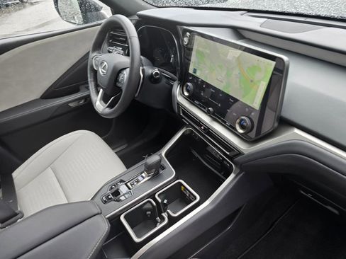 Used 2025 Lexus TX 350 AWD w/ Technology Package image 10