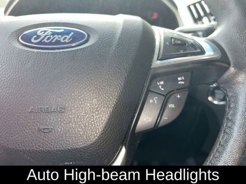 Used 2020 Ford Edge SEL w/ Convenience Package image 18