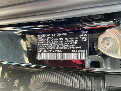 Used 2019 Porsche Cayenne AWD/4WD image 16