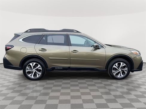 Used 2020 Subaru Outback Limited XT image 8