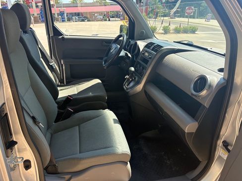 Used 2011 Honda Element LX image 12