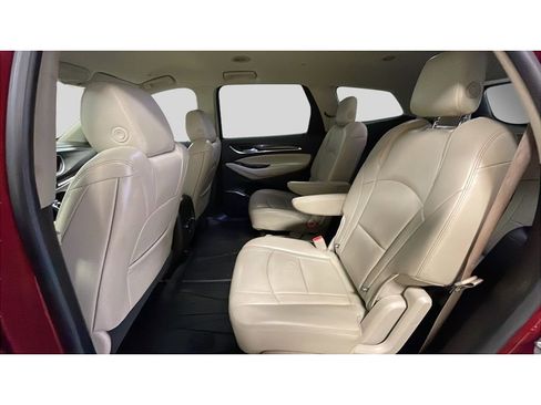 Used 2018 Buick Enclave Essence FWD image 15