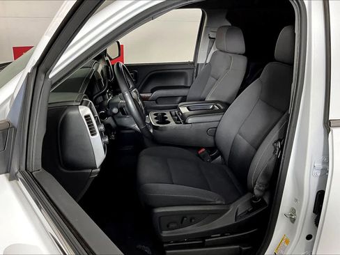 Used 2018 GMC Sierra 1500 SLE w/ SLE Value Package image 7