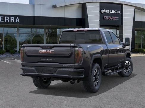 New 2025 GMC Sierra 2500 Denali w/ Denali Reserve Package image 4