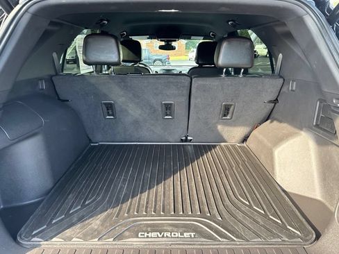 Used 2024 Chevrolet Equinox RS FWD image 8