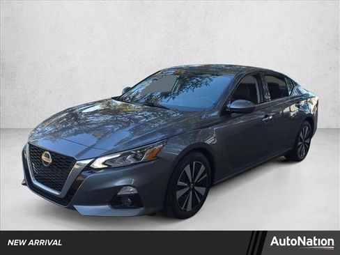 Used 2020 Nissan Altima 2.5 SL image 1