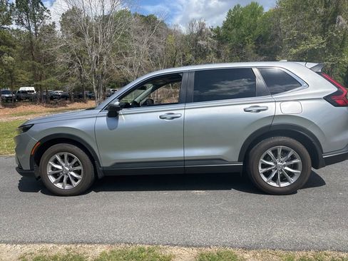 Used 2023 Honda CR-V EX-L image 8