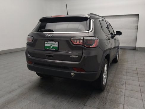 Used 2022 Jeep Compass Latitude w/ Convenience Group AWD/4WD image 9
