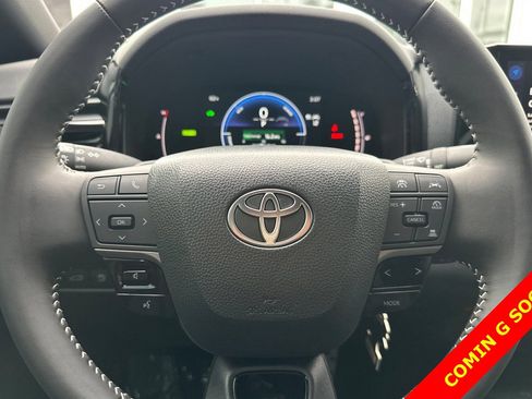 Used 2025 Toyota Camry SE w/ Multimedia Upgrade Package image 24