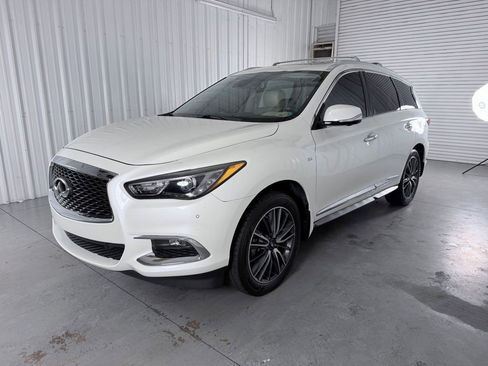 Used 2019 INFINITI QX60 Luxe w/ Sensory Package FWD image 1