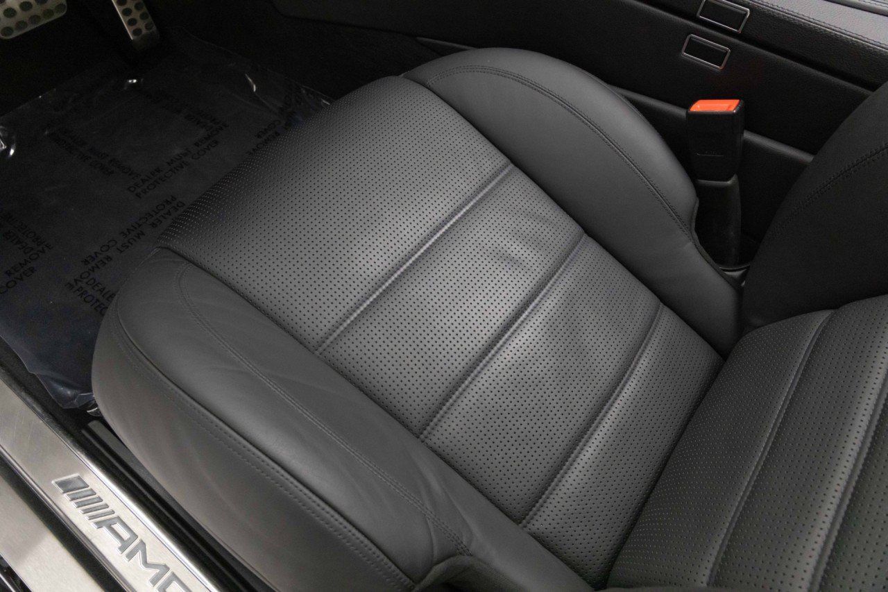 Used 2011 Mercedes-Benz CL 63 AMG image 34