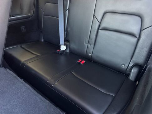 Used 2023 Nissan Pathfinder SL FWD image 14
