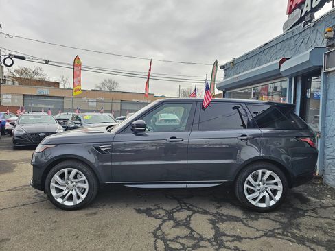 Used 2020 Land Rover Range Rover Sport HSE image 5