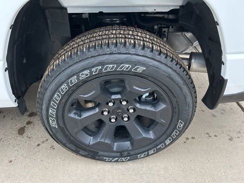 New 2026 RAM 1500 Express image 9