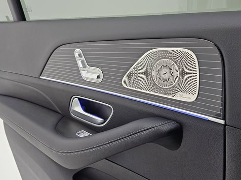 Certified 2024 Mercedes-Benz GLS 450 4MATIC w/ AMG Line Exterior image 21