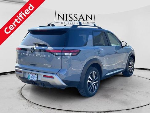 Certified 2025 Nissan Pathfinder Platinum w/ Cargo Package AWD/4WD image 6