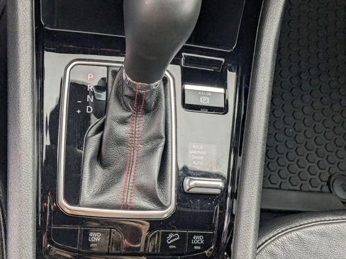 Used 2024 Jeep Compass Trailhawk image 21