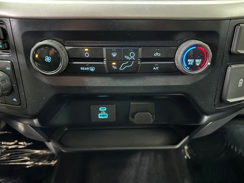 Certified 2023 Ford F150 XLT w/ Trailer Tow Package image 20