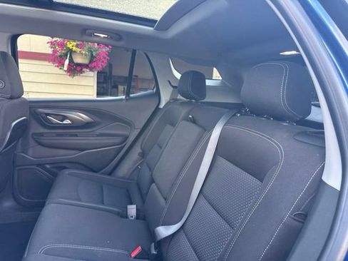 Used 2022 GMC Terrain SLE w/ Driver Convenience Package AWD/4WD image 14