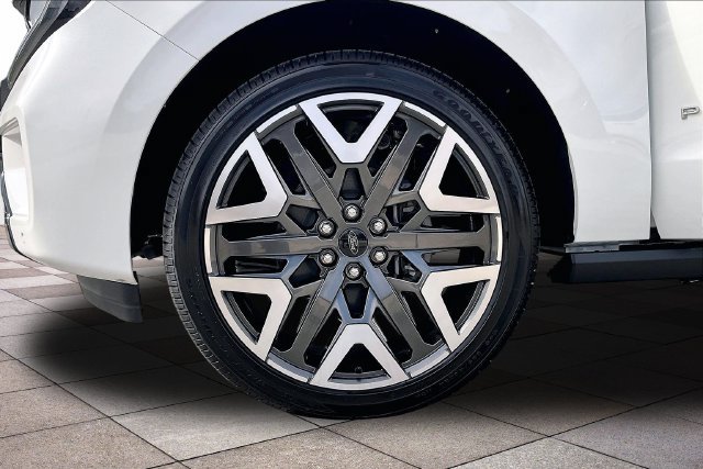New 2027 Ford Expedition Max Platinum w/ Platinum Ultimate Package AWD/4WD image 12