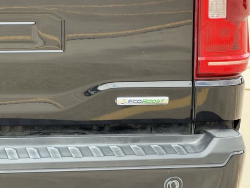 Used 2022 Ford F150 XLT w/ Equipment Group 302A High image 10