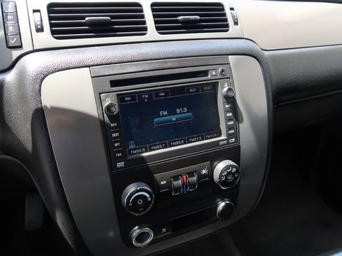 Used 2008 Chevrolet Tahoe LS image 17