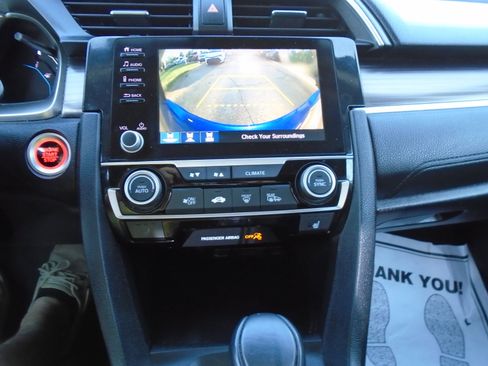 Used 2020 Honda Civic EX image 14