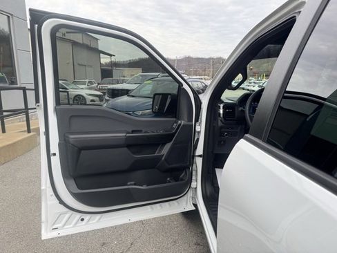 Used 2025 Ford F150 STX image 12