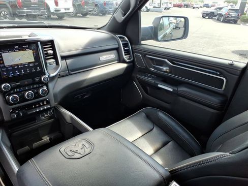 Used 2021 RAM 1500 Laramie w/ Night Edition image 13