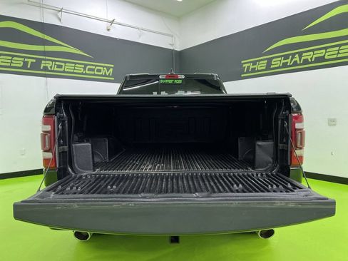 Used 2019 RAM 1500 Laramie AWD/4WD image 9