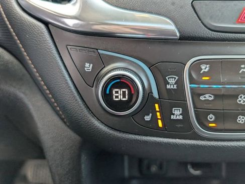 Used 2018 Chevrolet Equinox Premier image 5