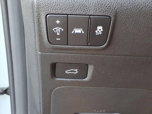 Used 2023 Kia K5 GT-Line image 18