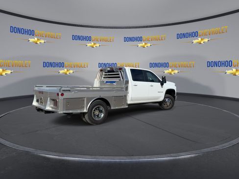 New 2026 Chevrolet Silverado 3500 LT w/ Convenience Package image 8