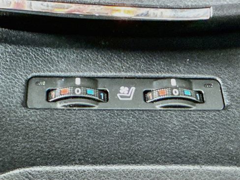 Used 2010 Lexus ES 350 w/ Preferred Accessory Package FWD image 26