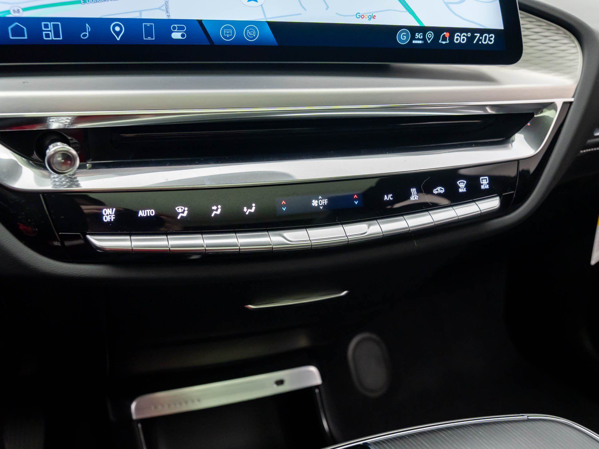 Certified 2025 Cadillac Lyriq Sport AWD/4WD image 26