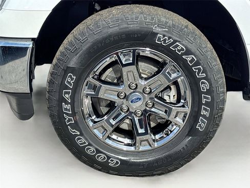 Used 2021 Ford F150 Lariat w/ Equipment Group 502A High image 34