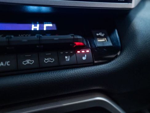 Used 2022 Toyota Tundra Limited image 31