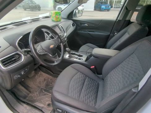 Used 2020 Chevrolet Equinox LT FWD image 20