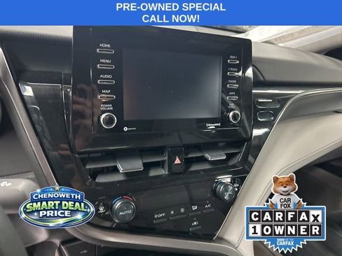 Used 2024 Toyota Camry SE image 16