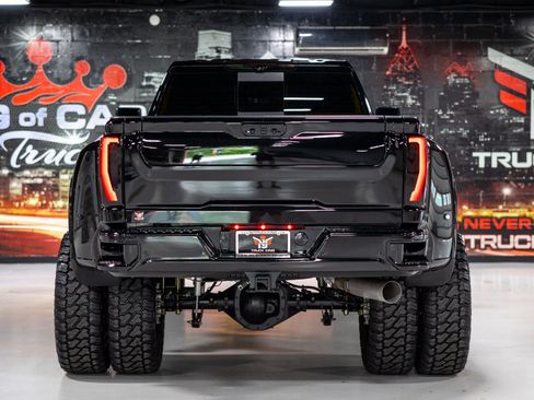 Used 2024 GMC Sierra 3500 Denali w/ Denali Reserve Package AWD/4WD image 15