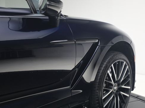 Used 2025 Aston Martin DBX 707 AWD/4WD image 35