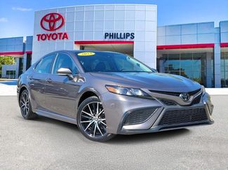 Used 2023 Toyota Camry SE video 1