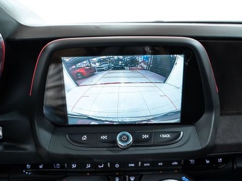 Used 2018 Chevrolet Camaro ZL1 RWD image 31