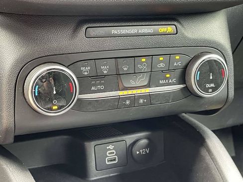 Certified 2024 Ford Escape Active FWD image 13