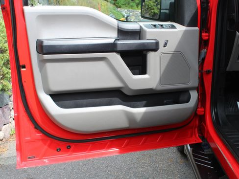 Used 2016 Ford F150 XL w/ Equipment Group 101A Mid image 12